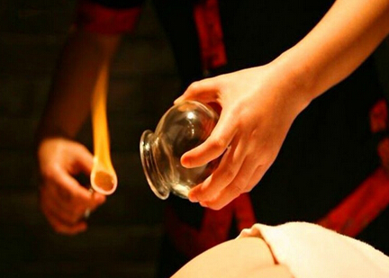 中醫(yī)拔罐時，哪些身體部位不能拔