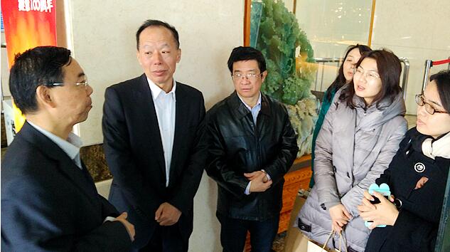 國家中醫(yī)藥管理局直屬機關婦工委組織婦女職工代表參觀地質(zhì)博物館